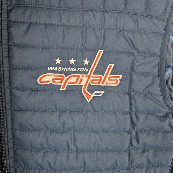 Washington Capitals Vest Women's‎ Medium NHL Puffer Lightweight Embroidered - Picture 4 of 9